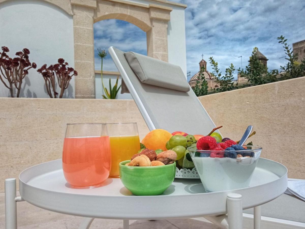 Le Maioliche - Apulian B&B Гротталье Экстерьер фото